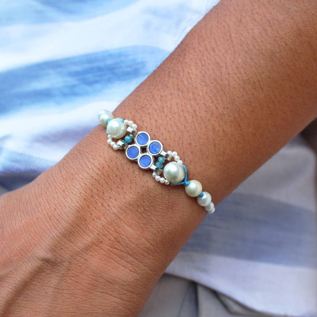 Azure Pearl Vivid Vintage Rakhi With Roli Chawal : ACJR083