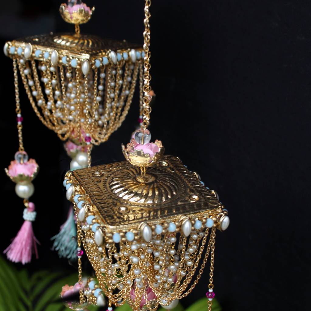 Colour Fusion Chandelier Kaleere : ACKL040