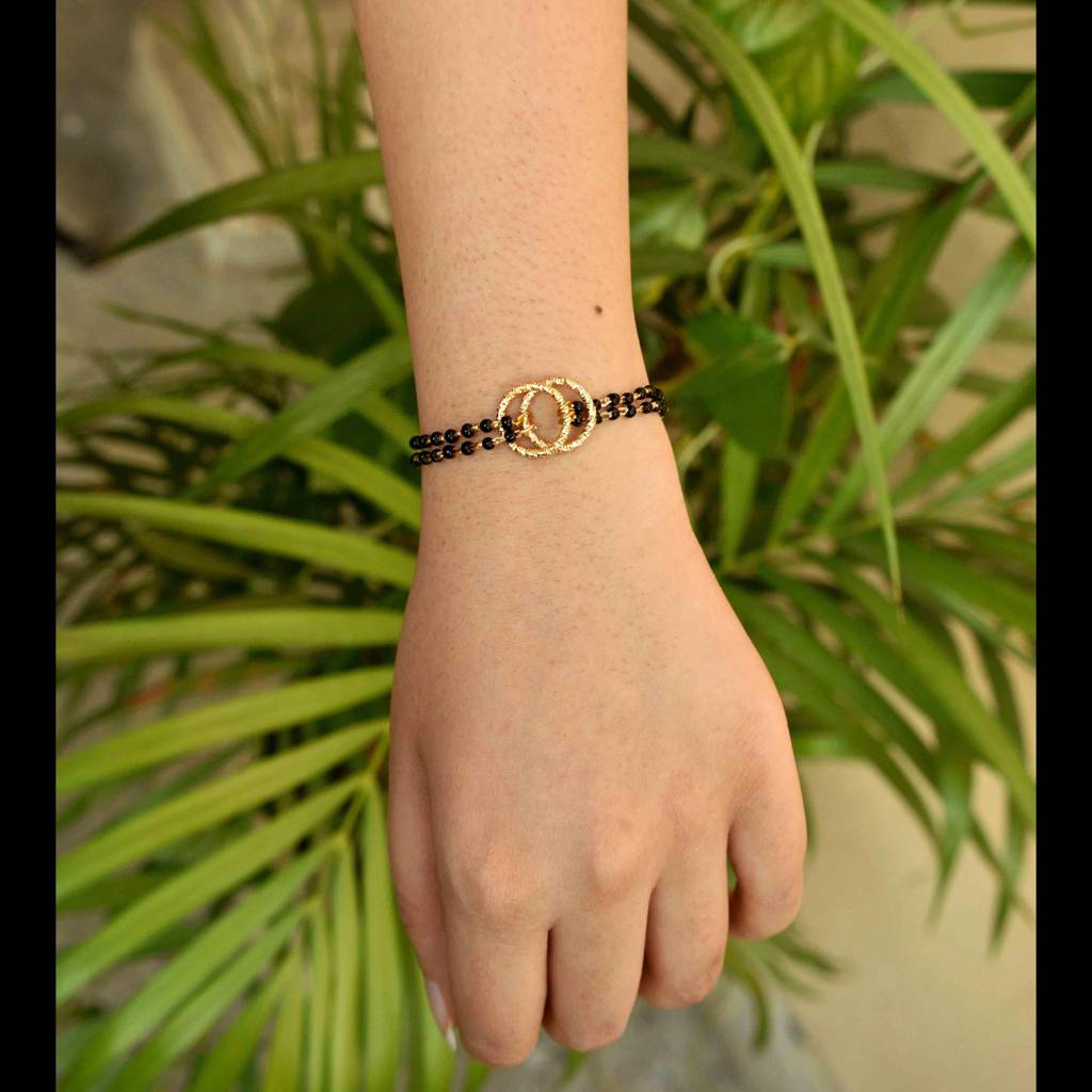 Love Knot Mangalsutra Bracelet : ACMB008