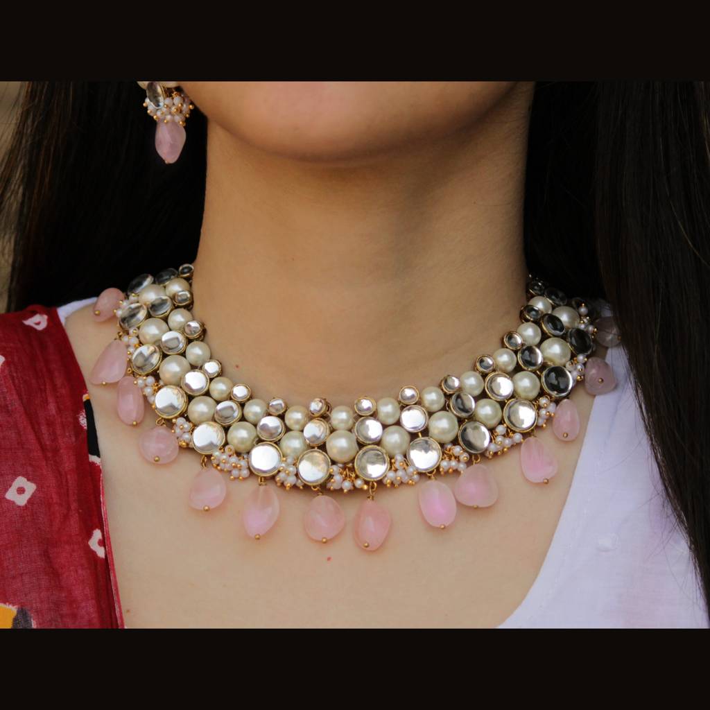 Rose Quartz Semi Precious Necklace : ACN035