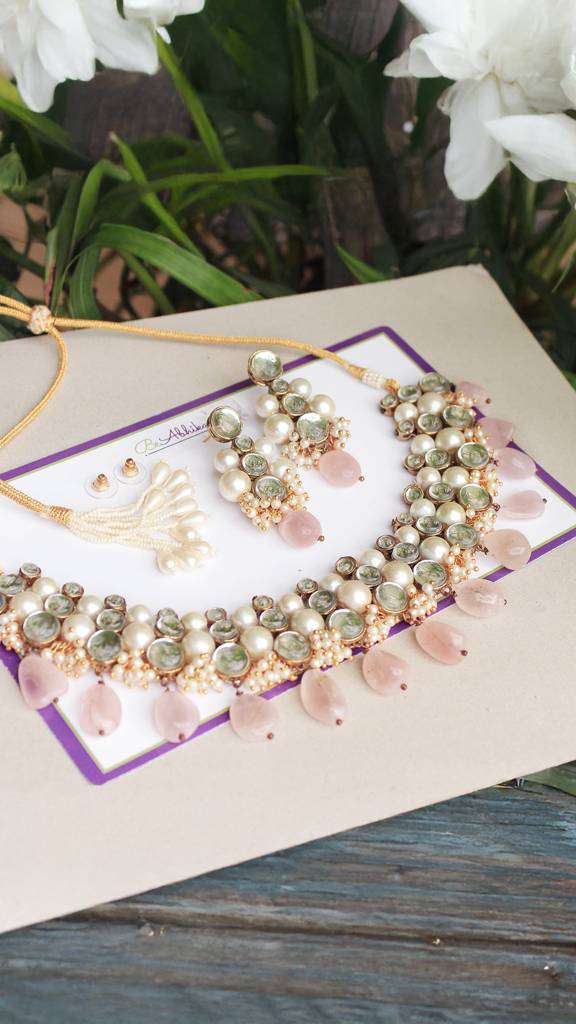 Rose Quartz Semi Precious Necklace : ACN035