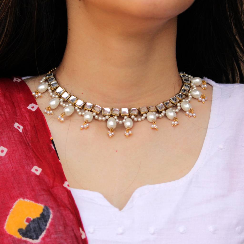 Kundan And Drop Pearl Neckacle : ACN038