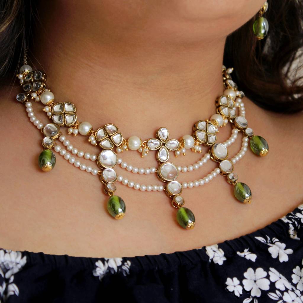 Semi Precious Beads & Kundan Necklace Set : ACN051