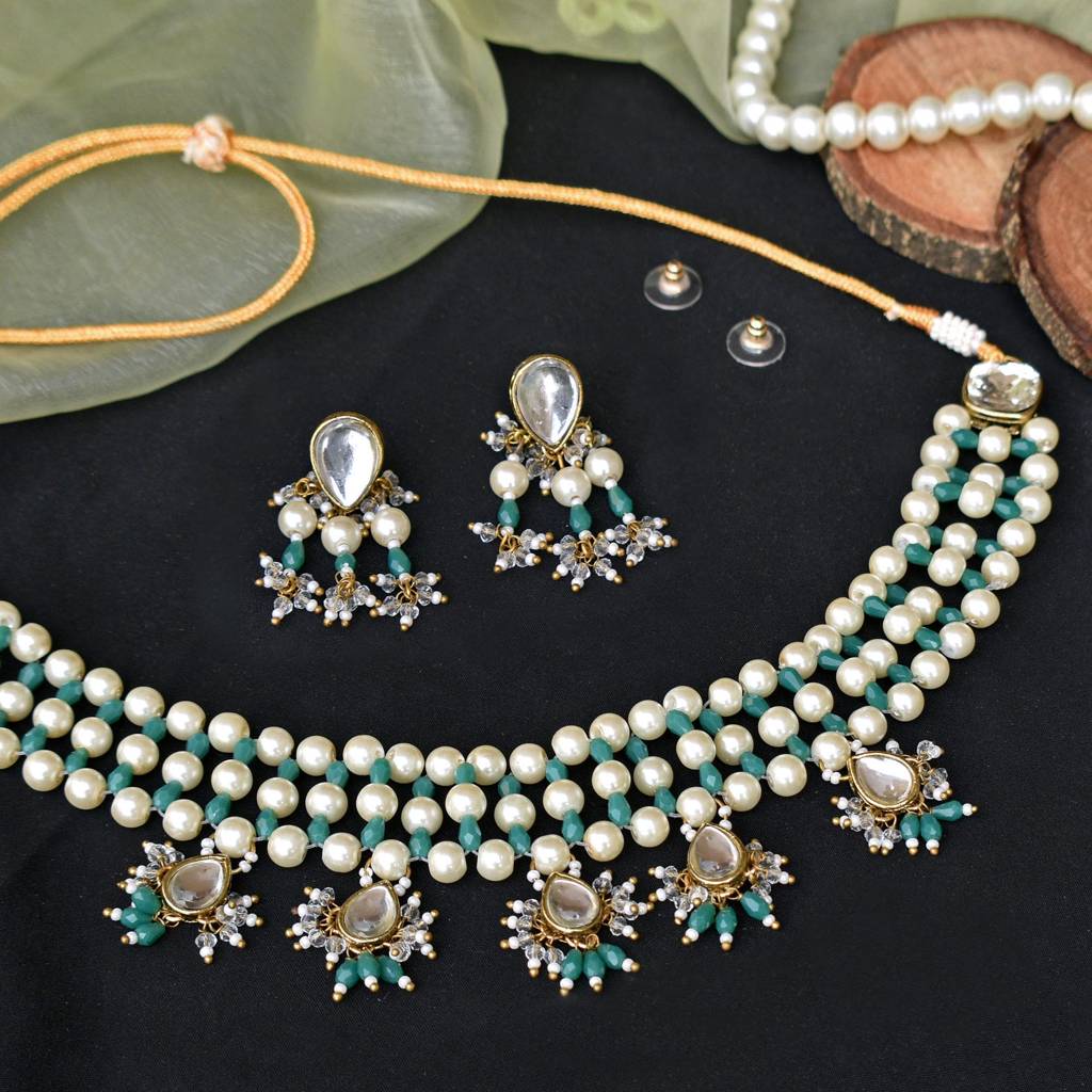 Pearl & Dangling Kundan Necklace Set (Green) : ACN061
