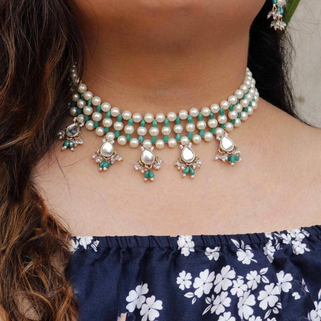 Pearl & Dangling Kundan Necklace Set (Green) : ACN061