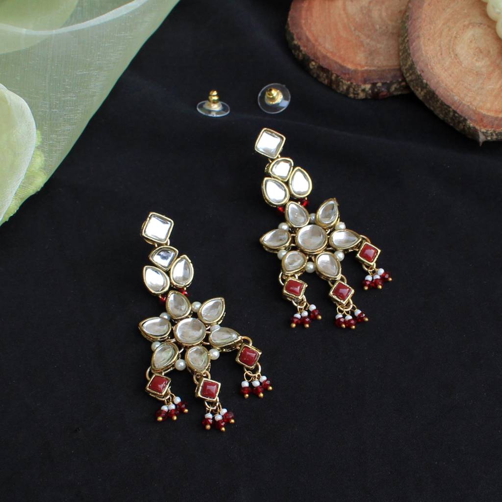 Regal Kundan Choker Set : ACN069