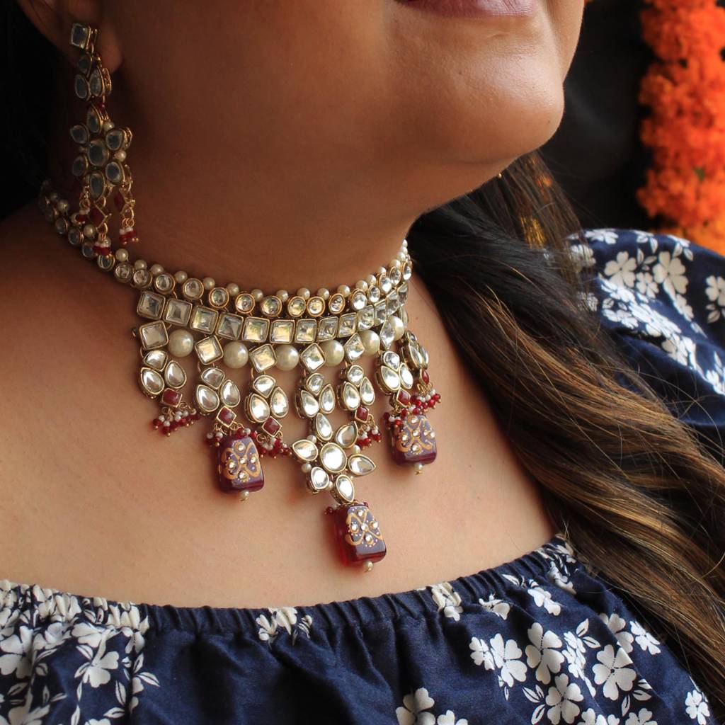 Regal Kundan Choker Set : ACN069