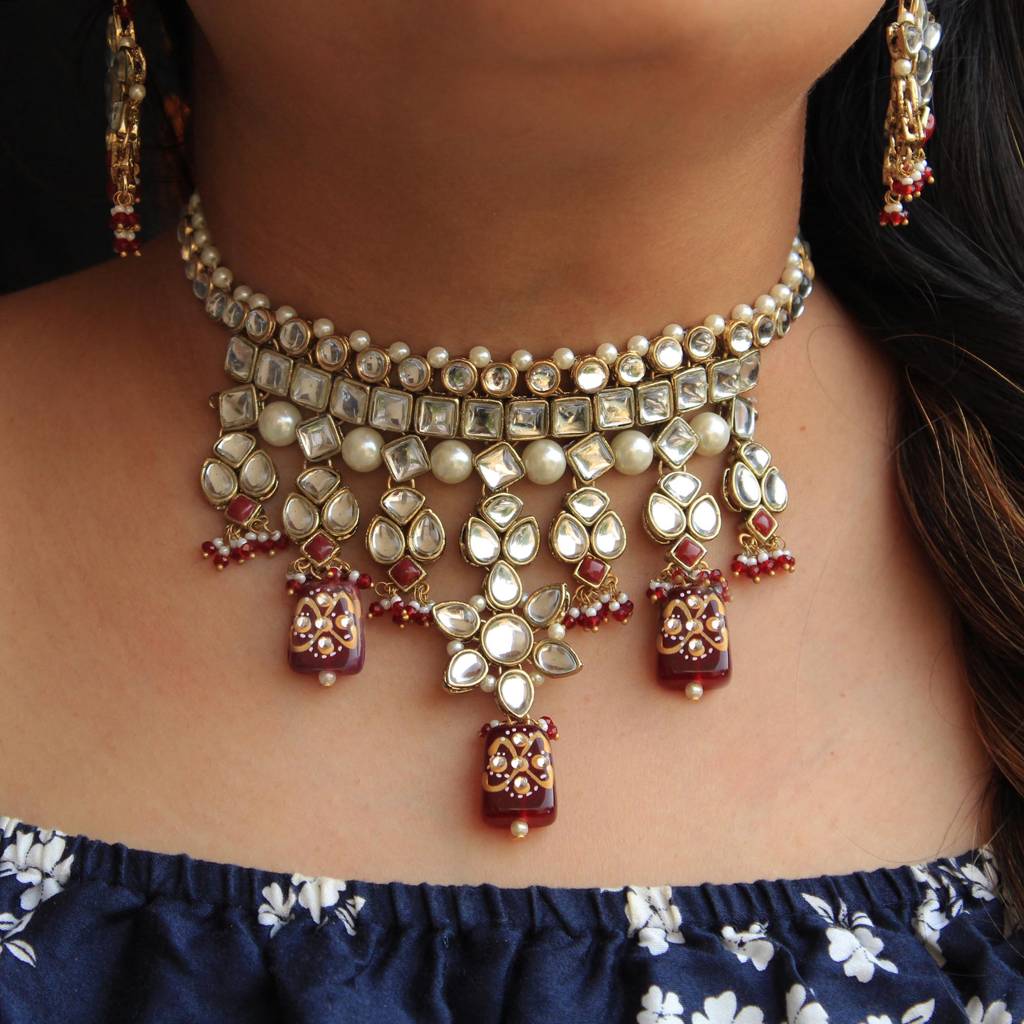 Regal Kundan Choker Set : ACN069