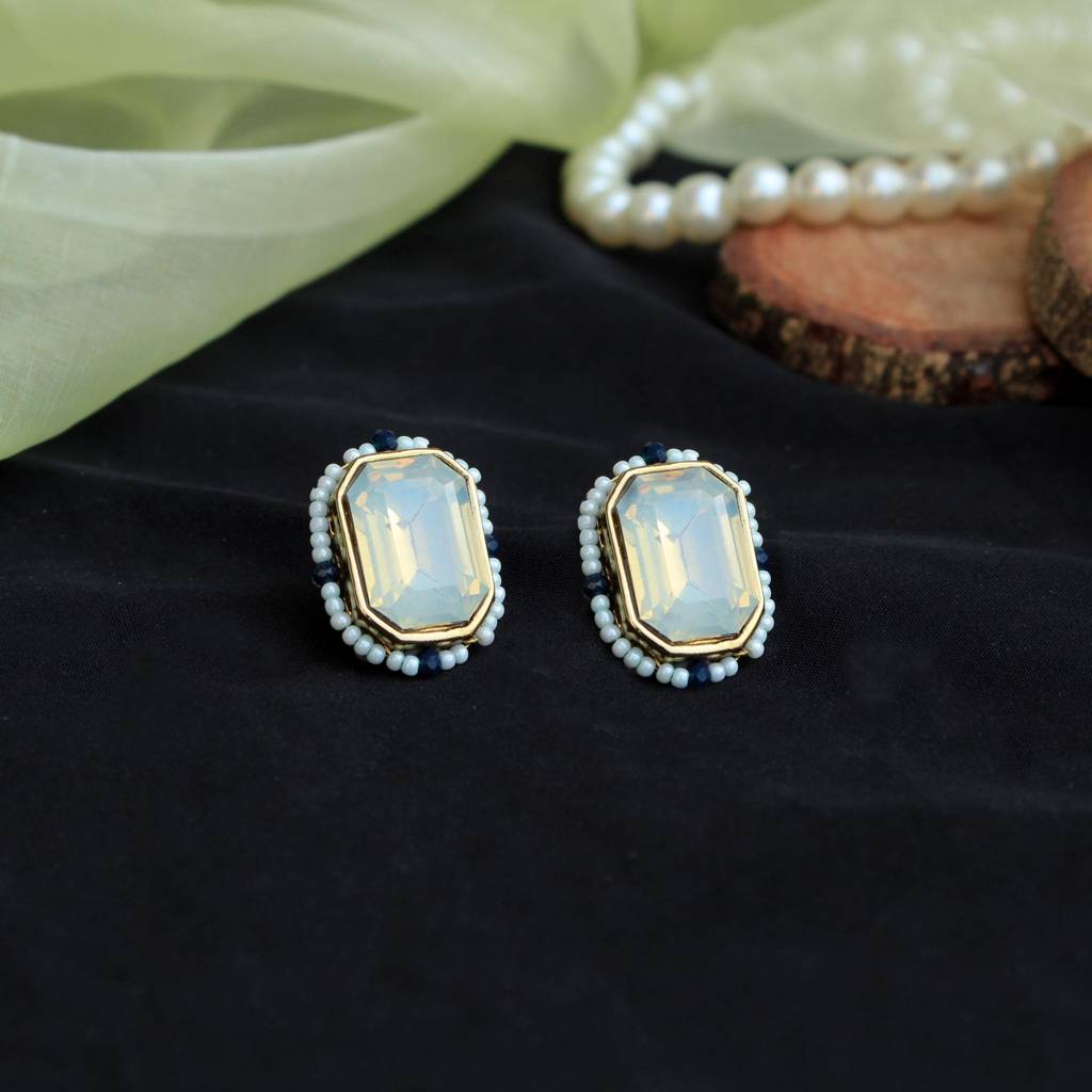 Blue Crystal Studded Choker Set : ACN072
