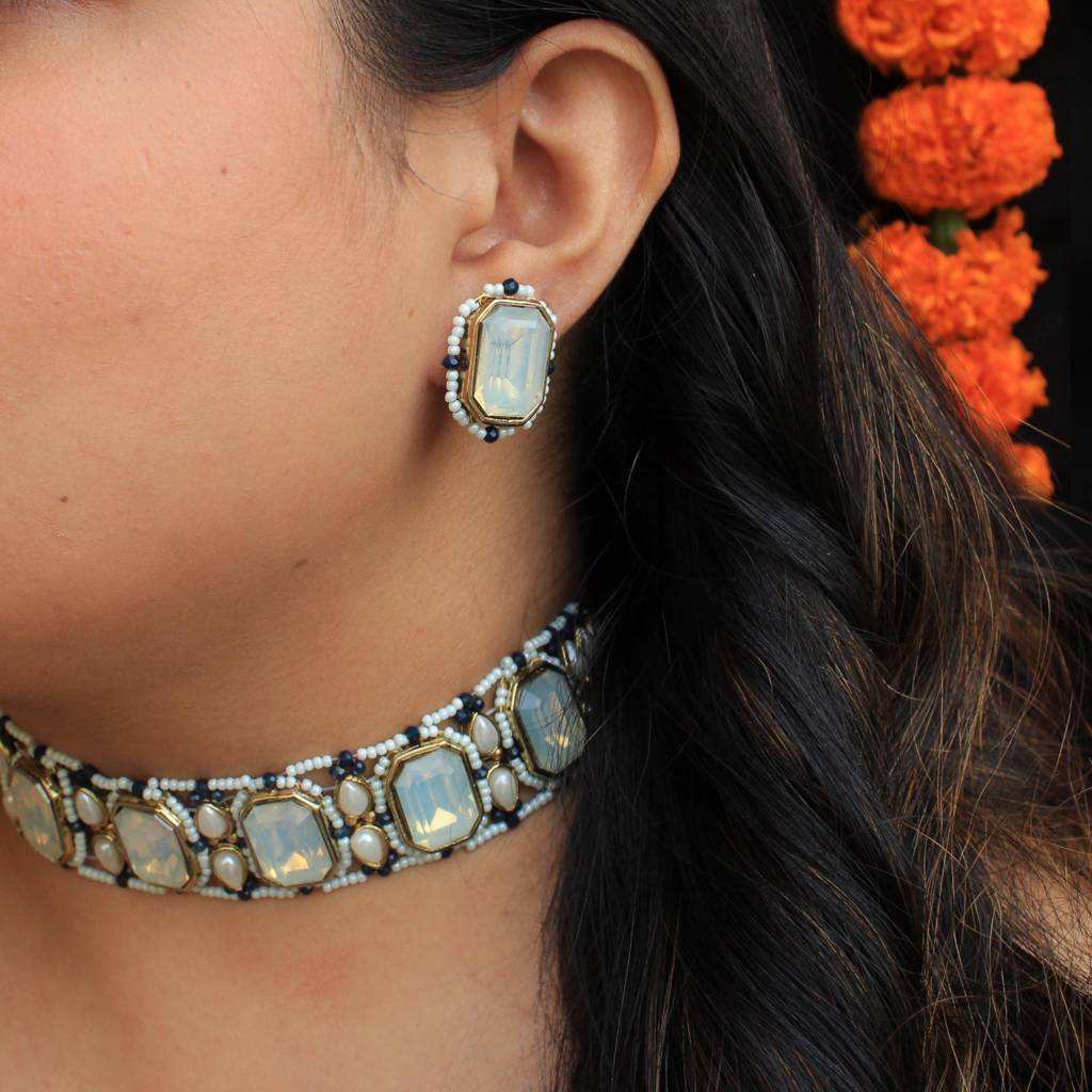 Blue Crystal Studded Choker Set : ACN072