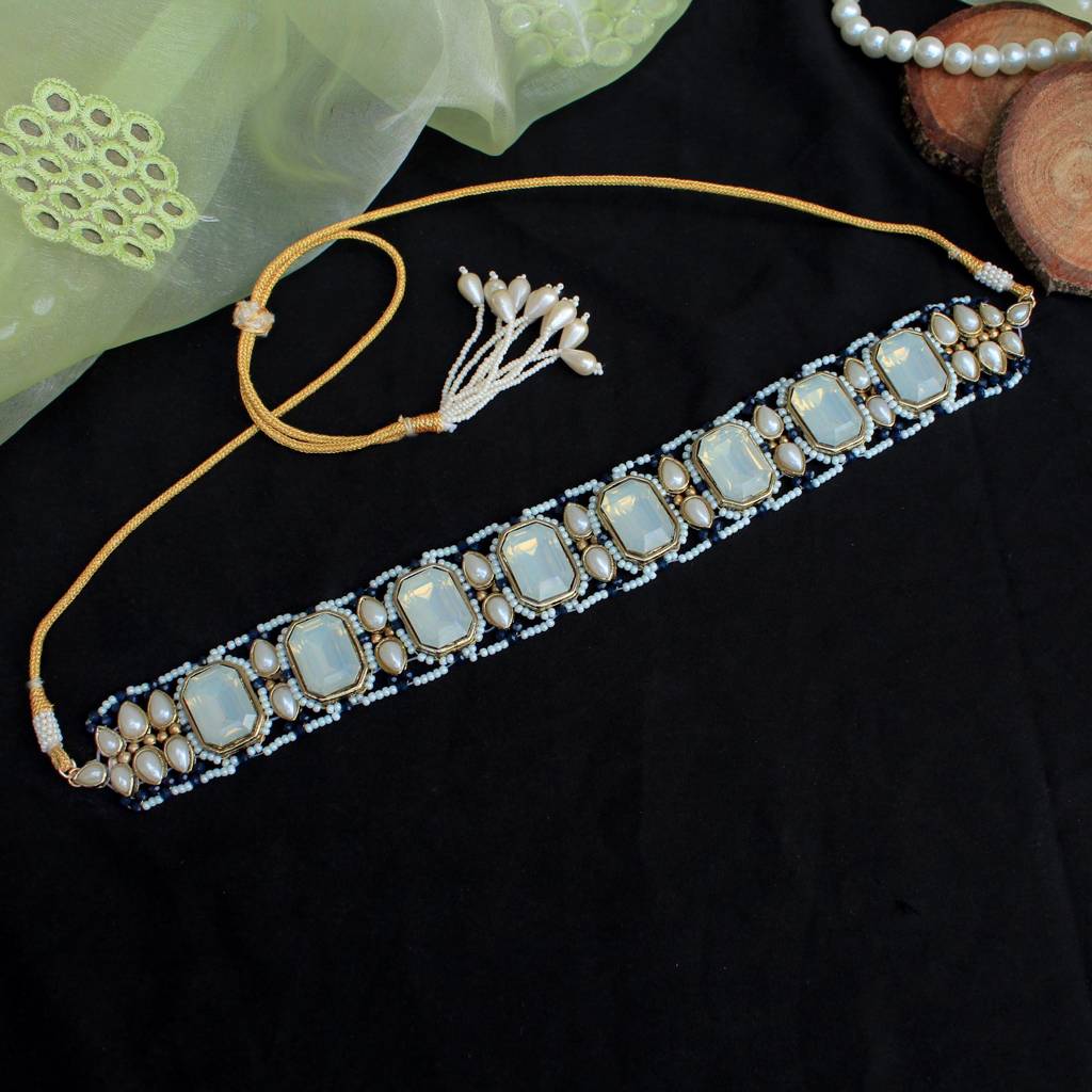 Blue Crystal Studded Choker Set : ACN072