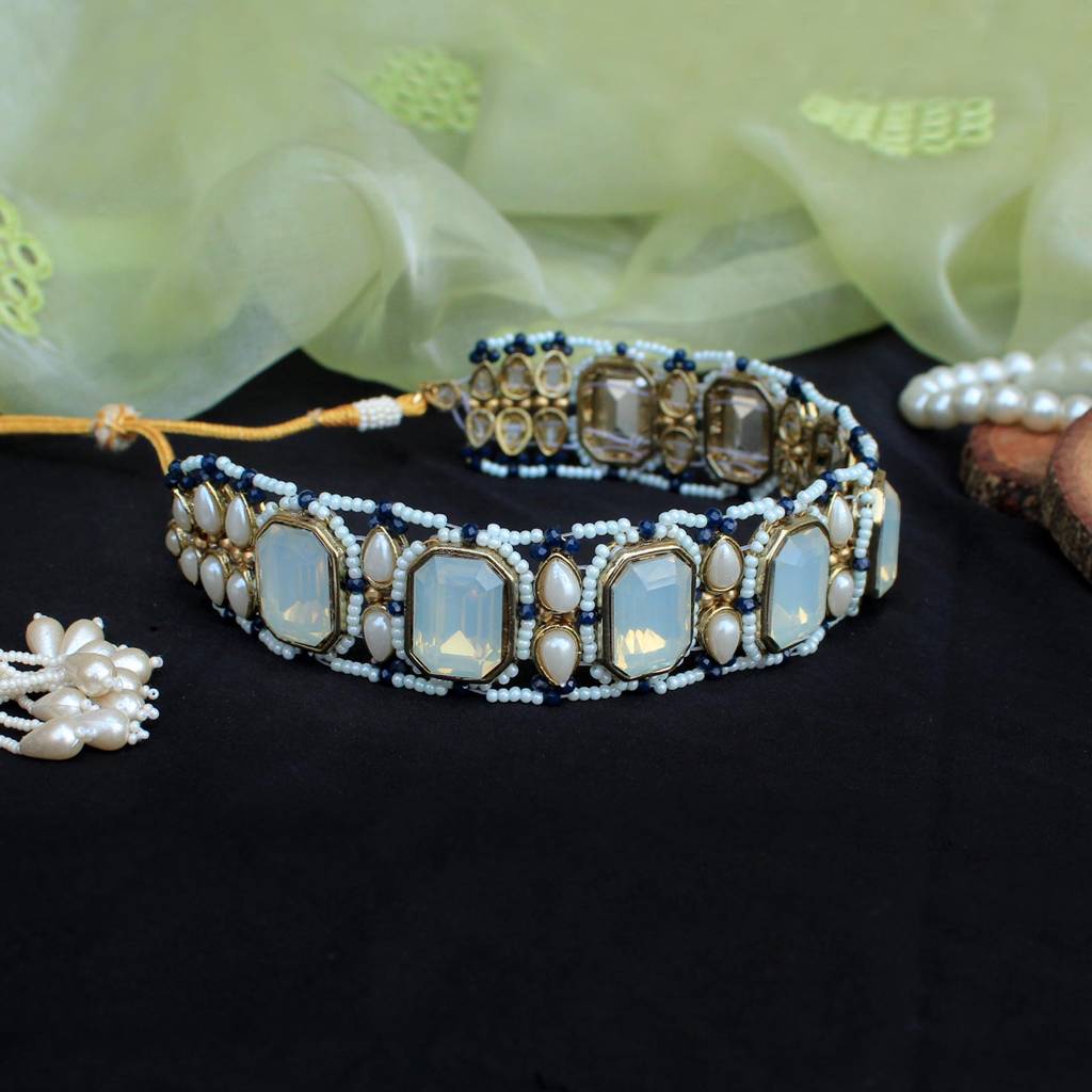 Blue Crystal Studded Choker Set : ACN072