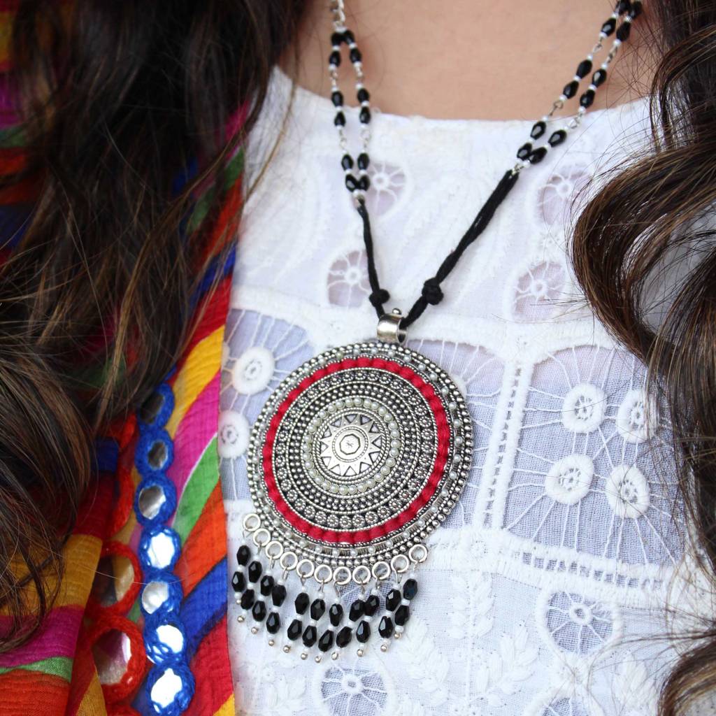 Black Drops Classic Necklace : ACN082