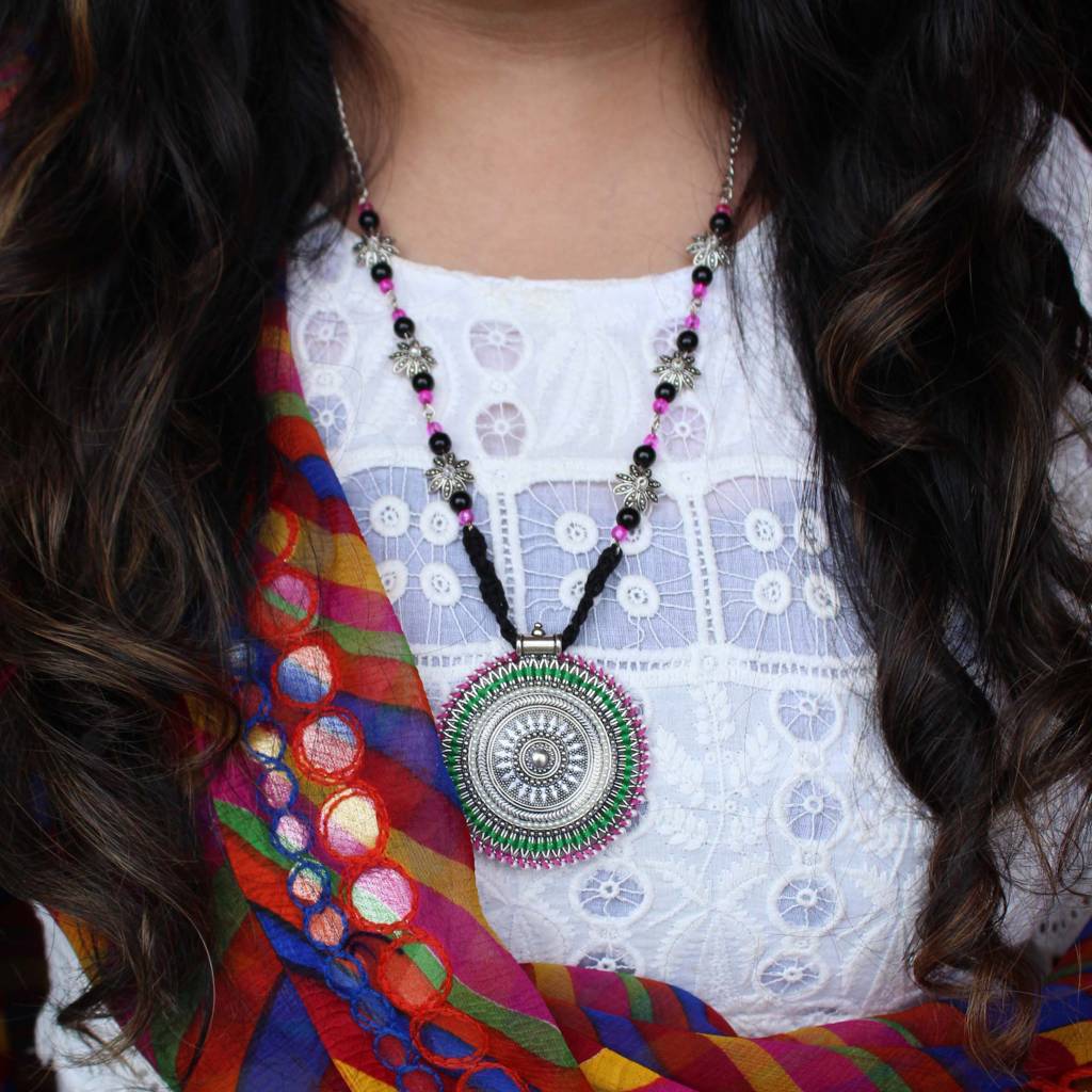 Oxidized Silver Pink & Green Long Haar : ACN084