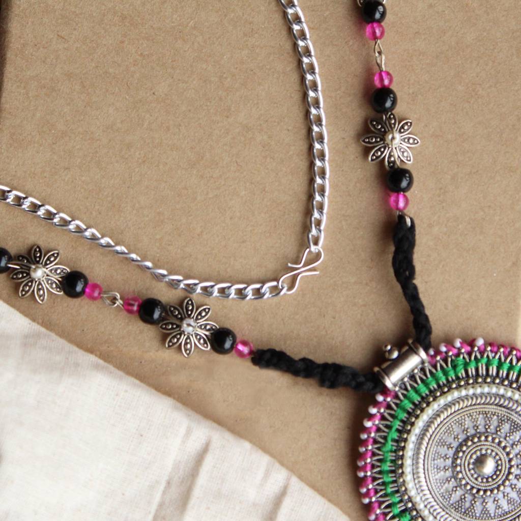 Oxidized Silver Pink & Green Long Haar : ACN084