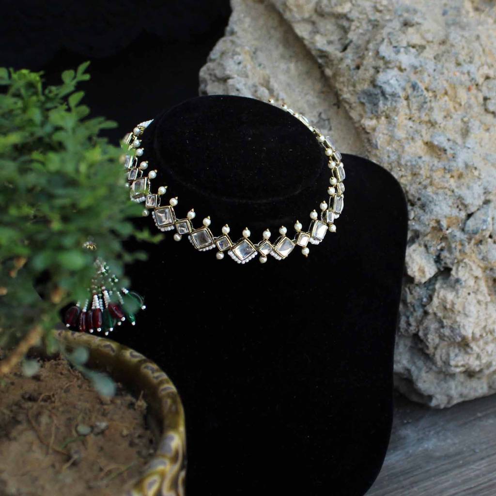 VâS Square Necklace : ACN506