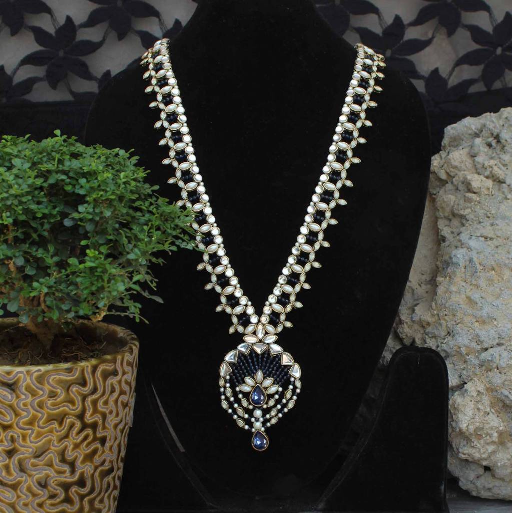 Blues Hues Long Necklace : ACN512-B