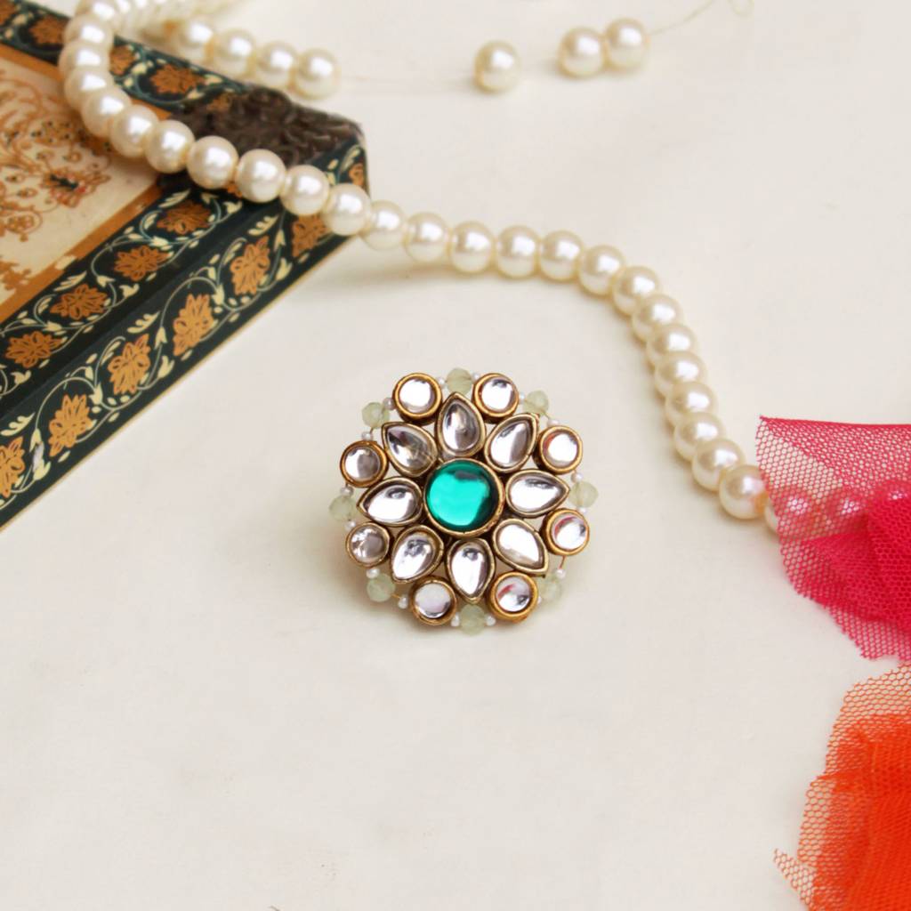 Green Kundan Flower Ring : ACR052