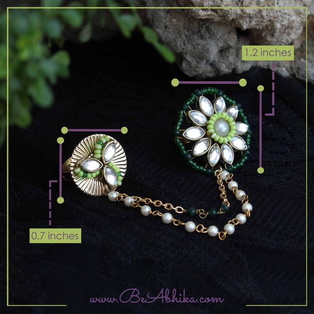 Clover-Inspired Two-Finger Ring : ACR068