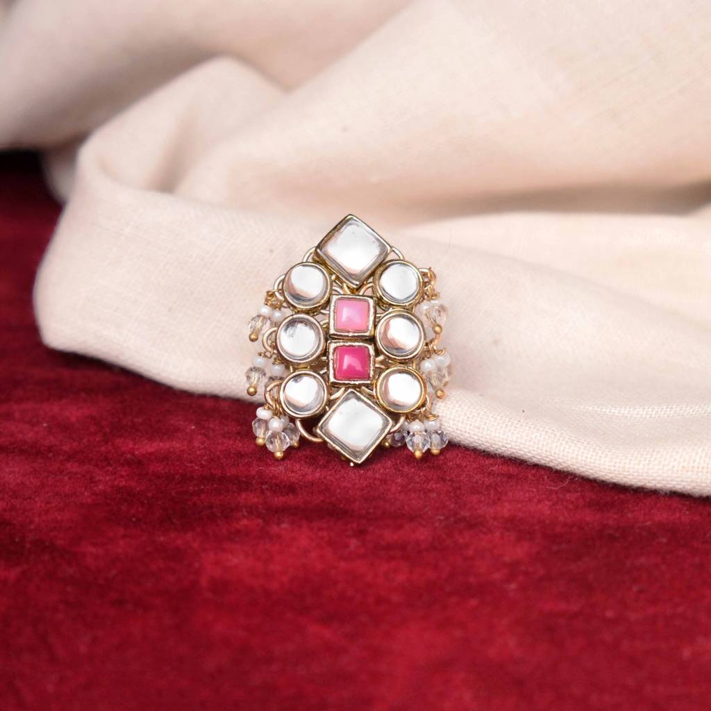 Enamoured Kundan Ring : ACR073