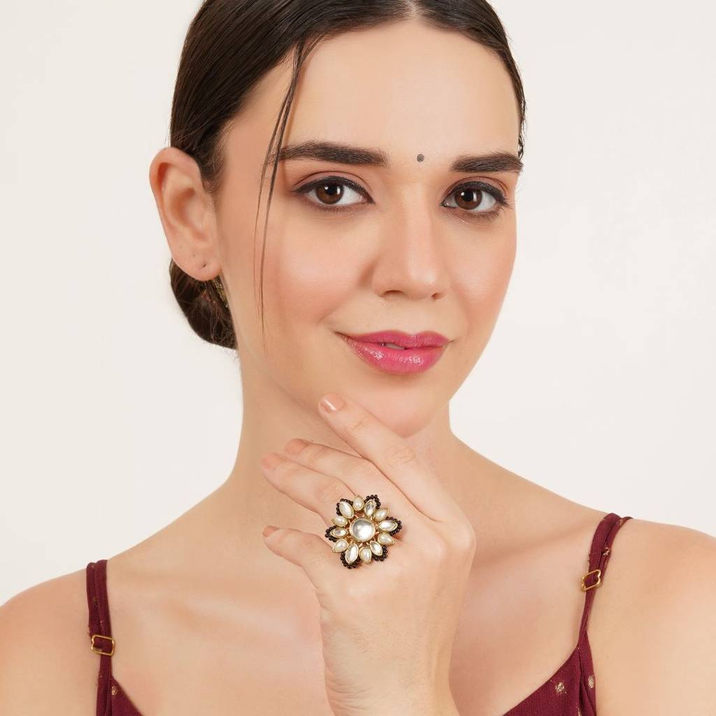 Adjustable Kundan Cocktail Ring : ACR075-Bk