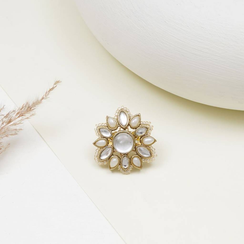 Adjustable Kundan Cocktail Ring : ACR075-OW