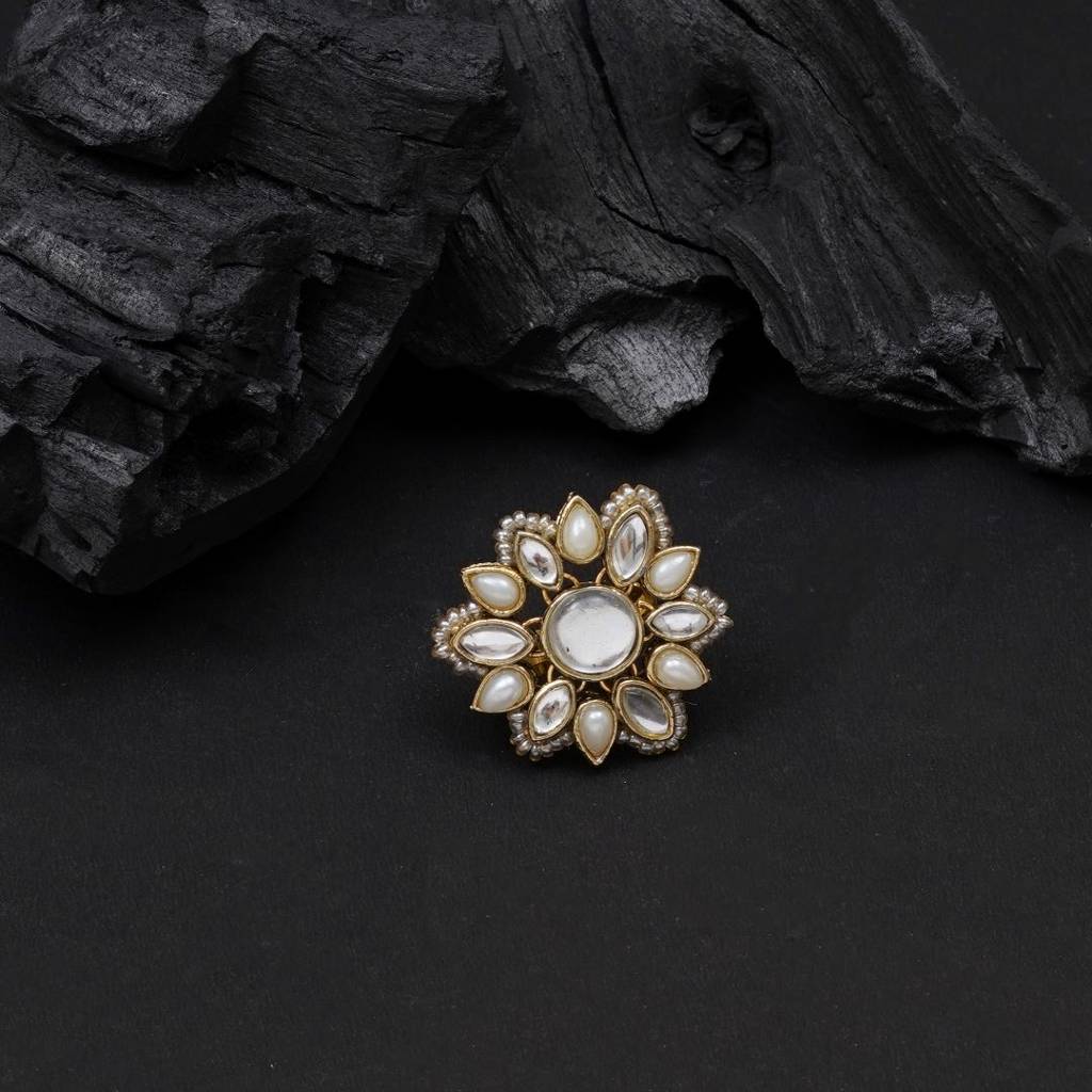 Adjustable Kundan Cocktail Ring : ACR075-OW