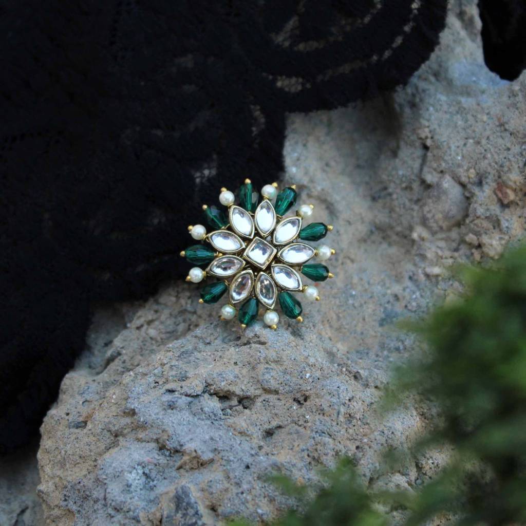 Pearl Twirl Pine Ring : ACR509