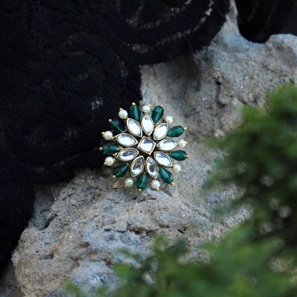Pearl Twirl Pine Ring : ACR509