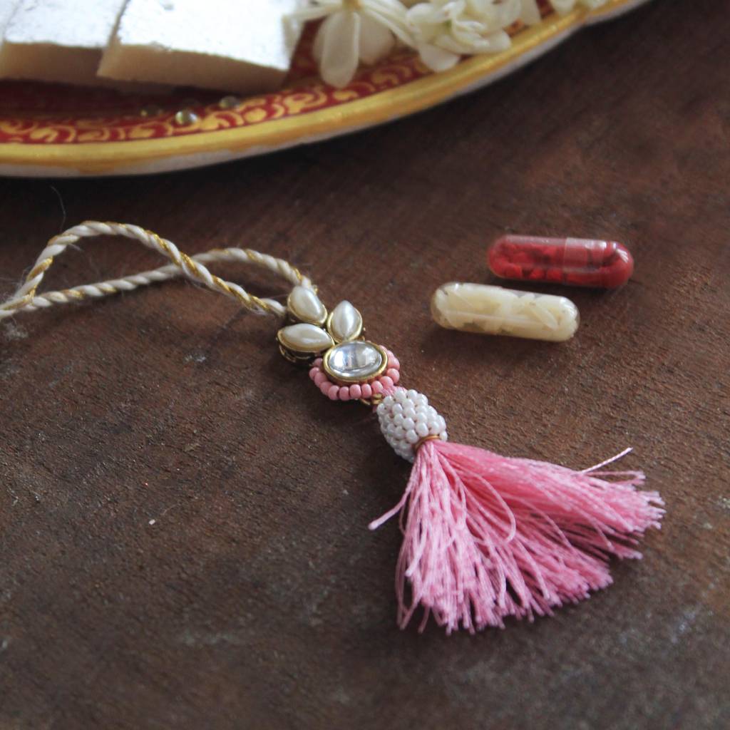 Eternz Certified Jewellery - Be Abhika Blush Kundan Lumba With Roli Chawal