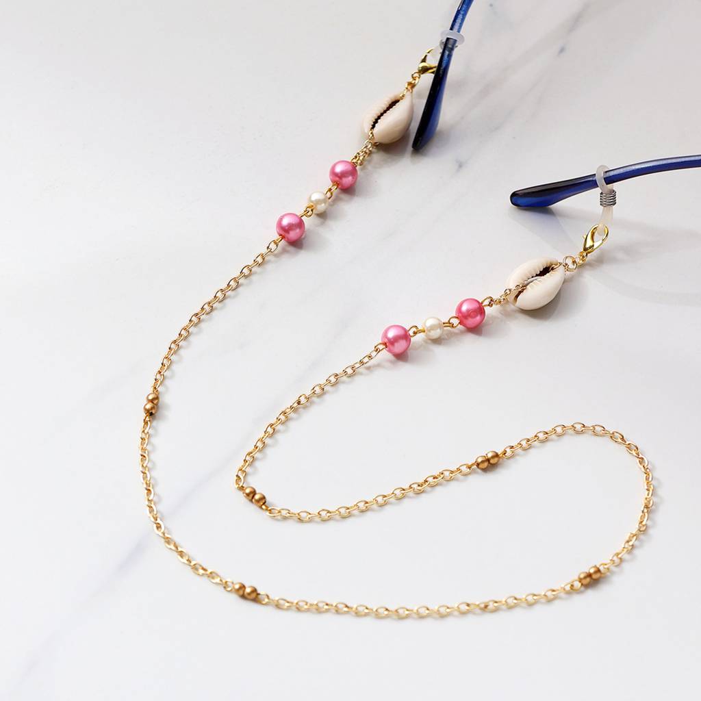 Pink Beads With Shells Spectacles/Air Pods Chain : ACSP001
