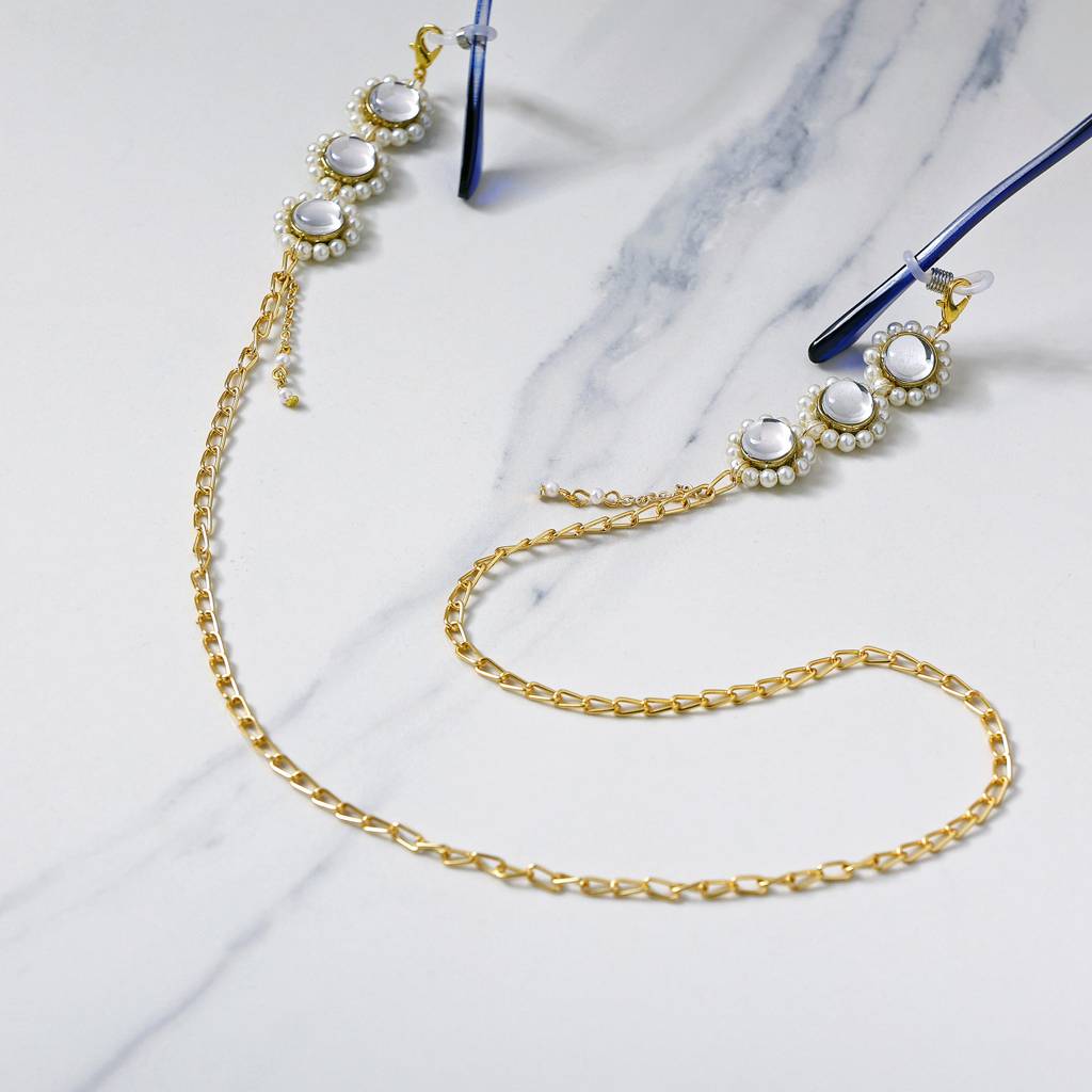 Kundan & White Beads Spectacles/Air Pods Chain : ACSP015
