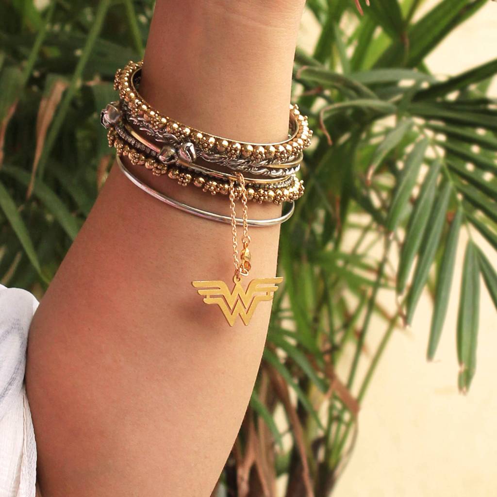 Wonder Woman Watch Charm : ACWC011