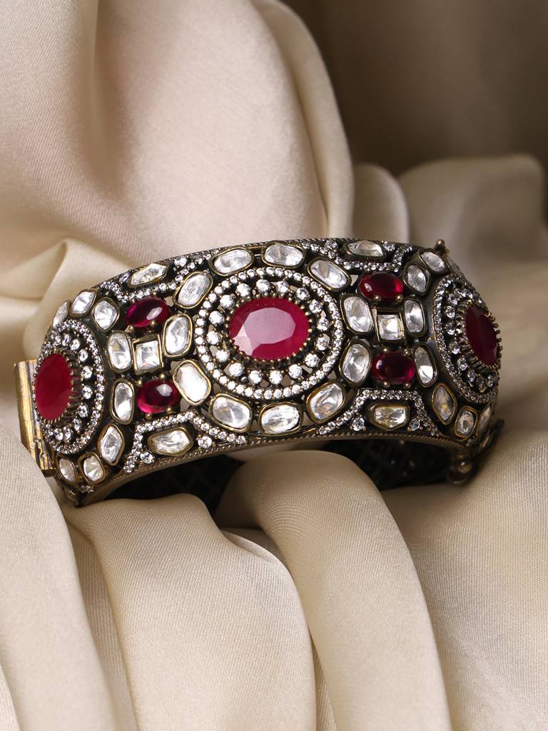 Majestic Ruby Red Ring : AGBR44
