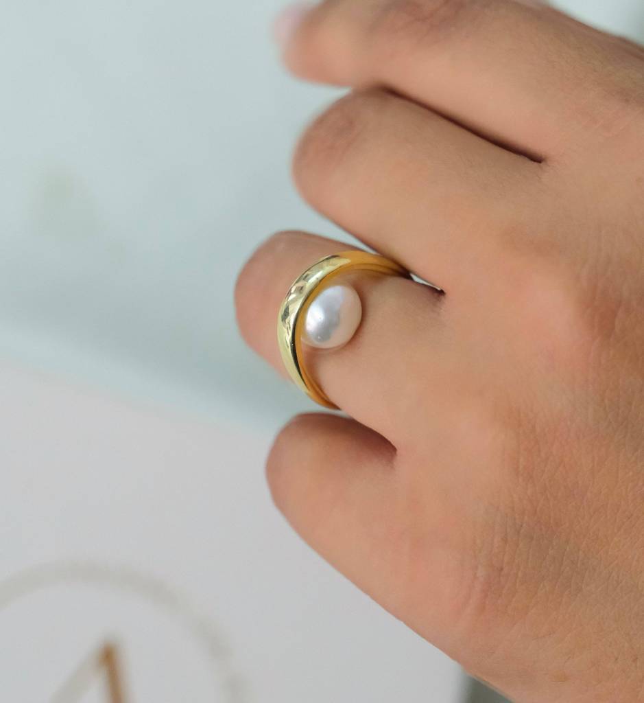Inside Pearl Ring : AJJSS0124