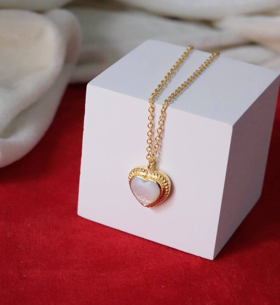 Heart Stone Necklace : AJJSS0147
