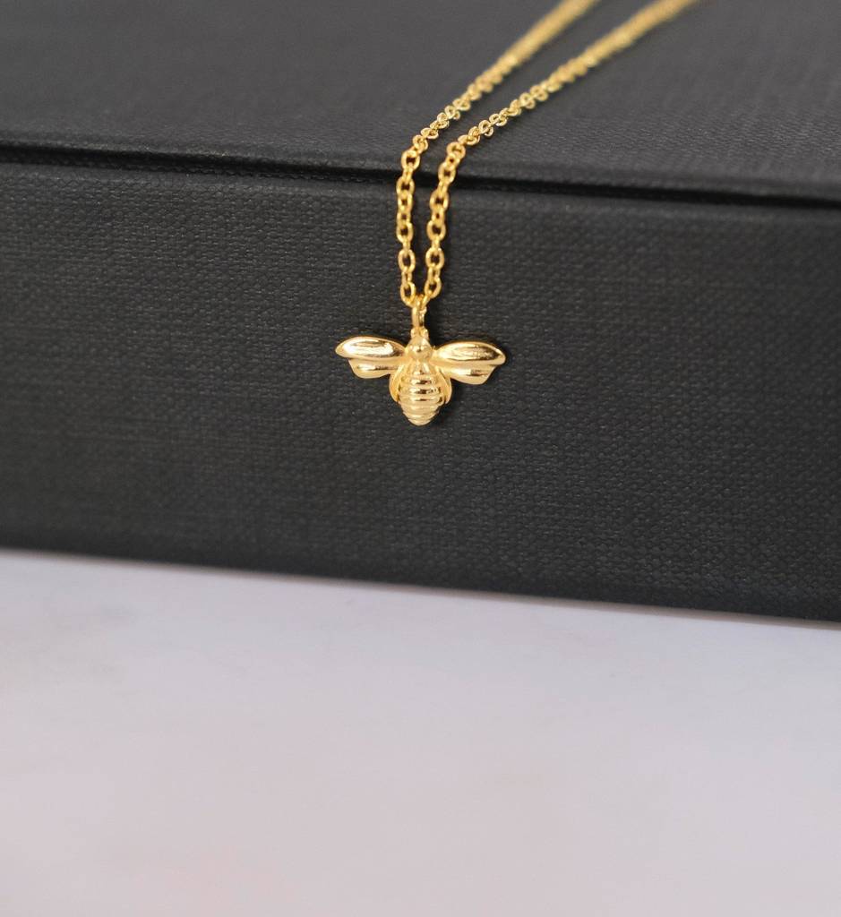 Bee Necklace : AJJSS0217
