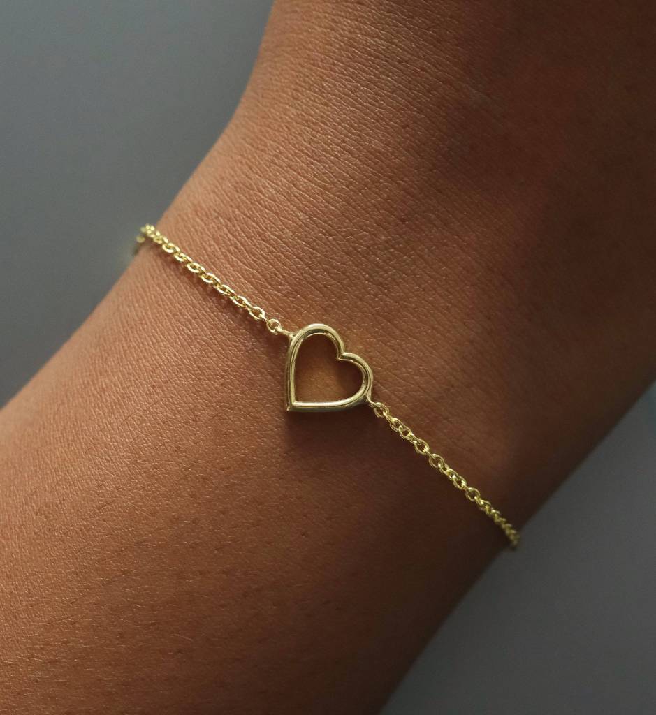 Hollow Heart Bracelet : AJJSS0305