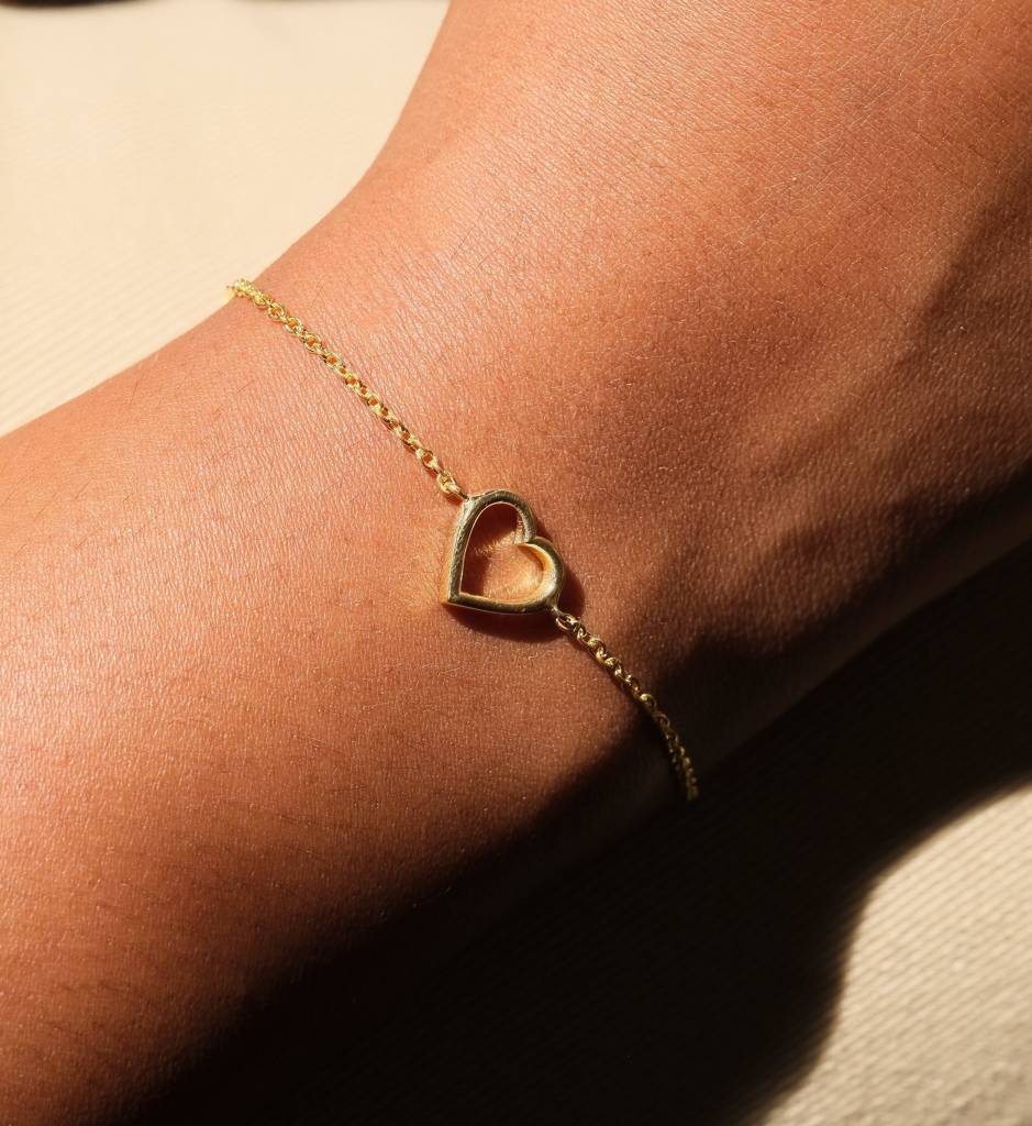 Hollow Heart Bracelet : AJJSS0305