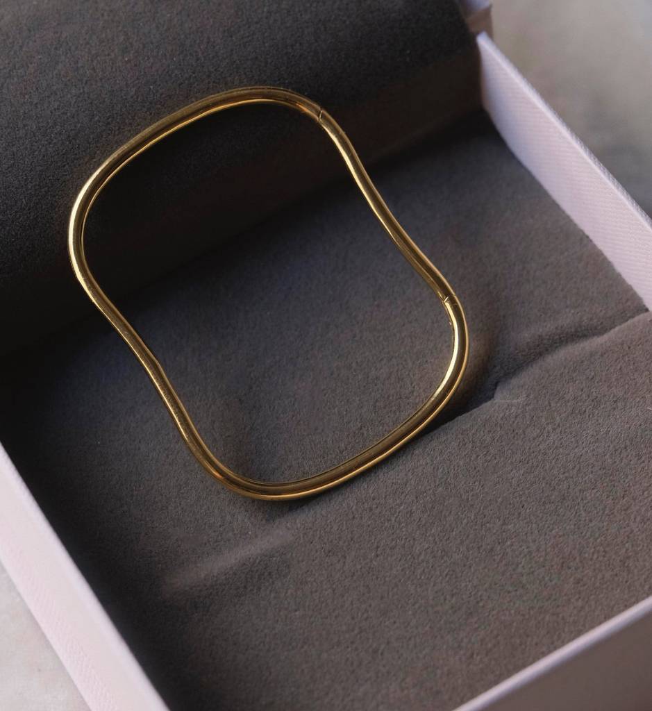 Cosset Bangle : AJJSS0309