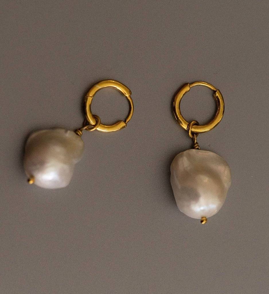 Perle Baroque Hoops : AJJSS0396