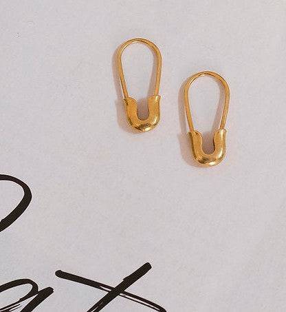 Mini Safety Pin Earrings : AJJSS0413
