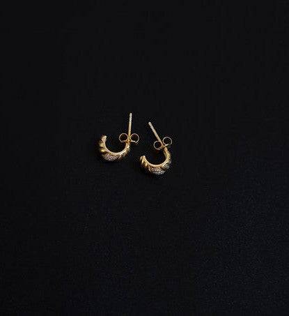 Mini Cz Braided Hoops Earring : AJJSS0490