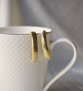 Big Lined Hoops : AJJSS0583