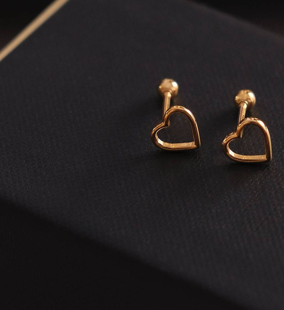 Gold Heart Studs : AJJSS0611