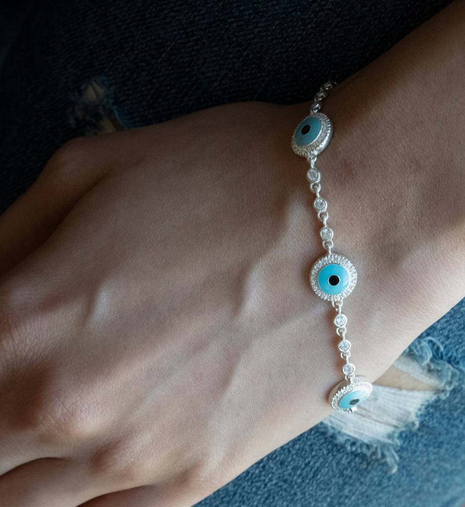 Looped Evil Eye Bracelet : AJJ_0229_SSGV51