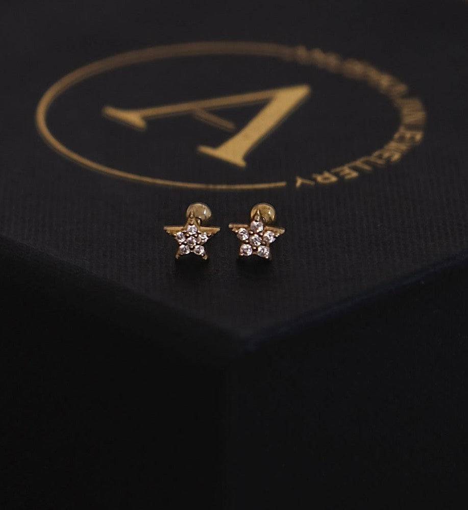 Diamond Star Studs : AJJ_0385_SSGV