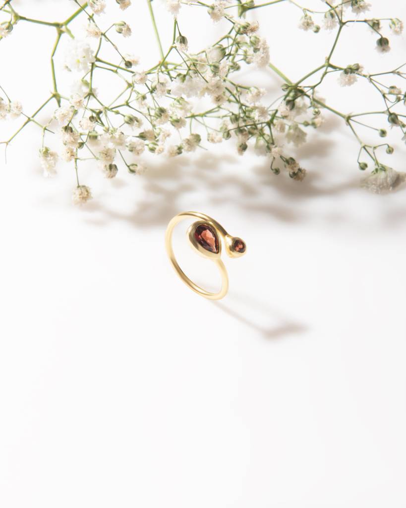 Garnet Glow Wrap Ring : AJPR1