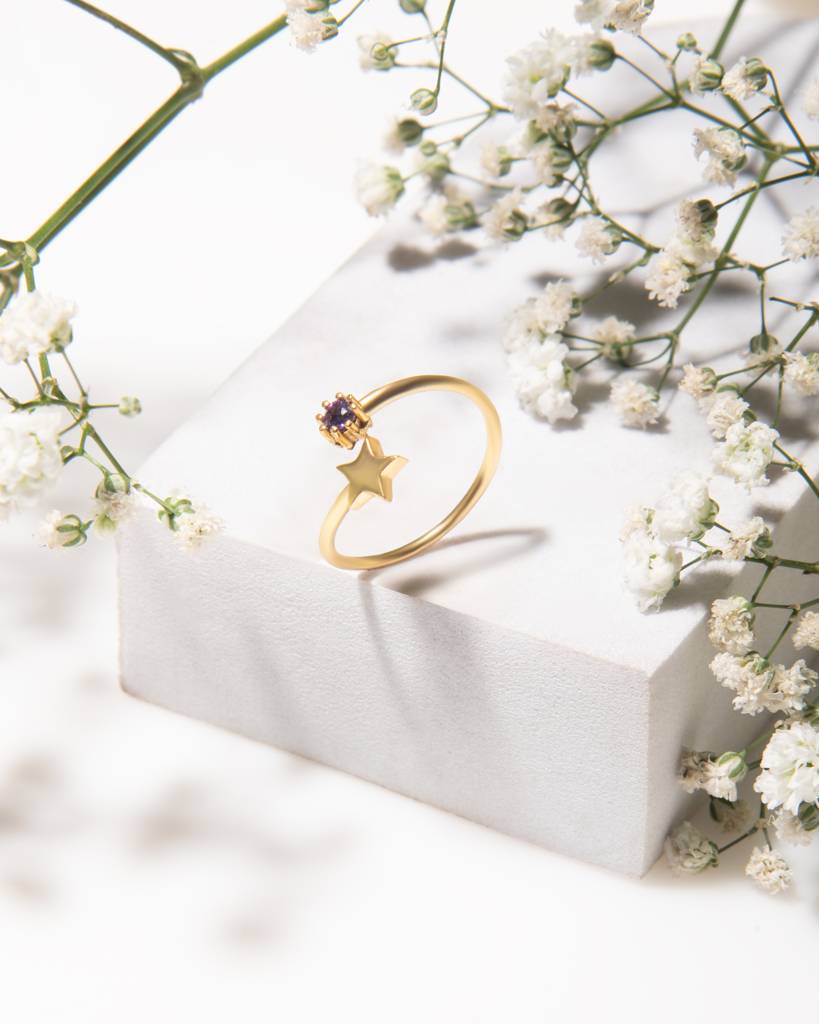 Gold Star & Amethyst Open Ring : AJPR12