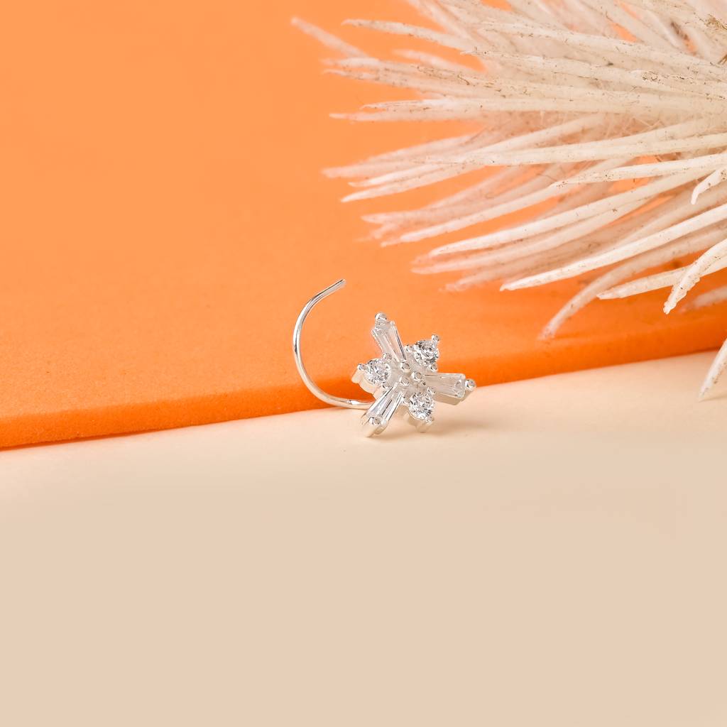 Pure Silver Frosted Snowflakes Nose Pin : AKNP448